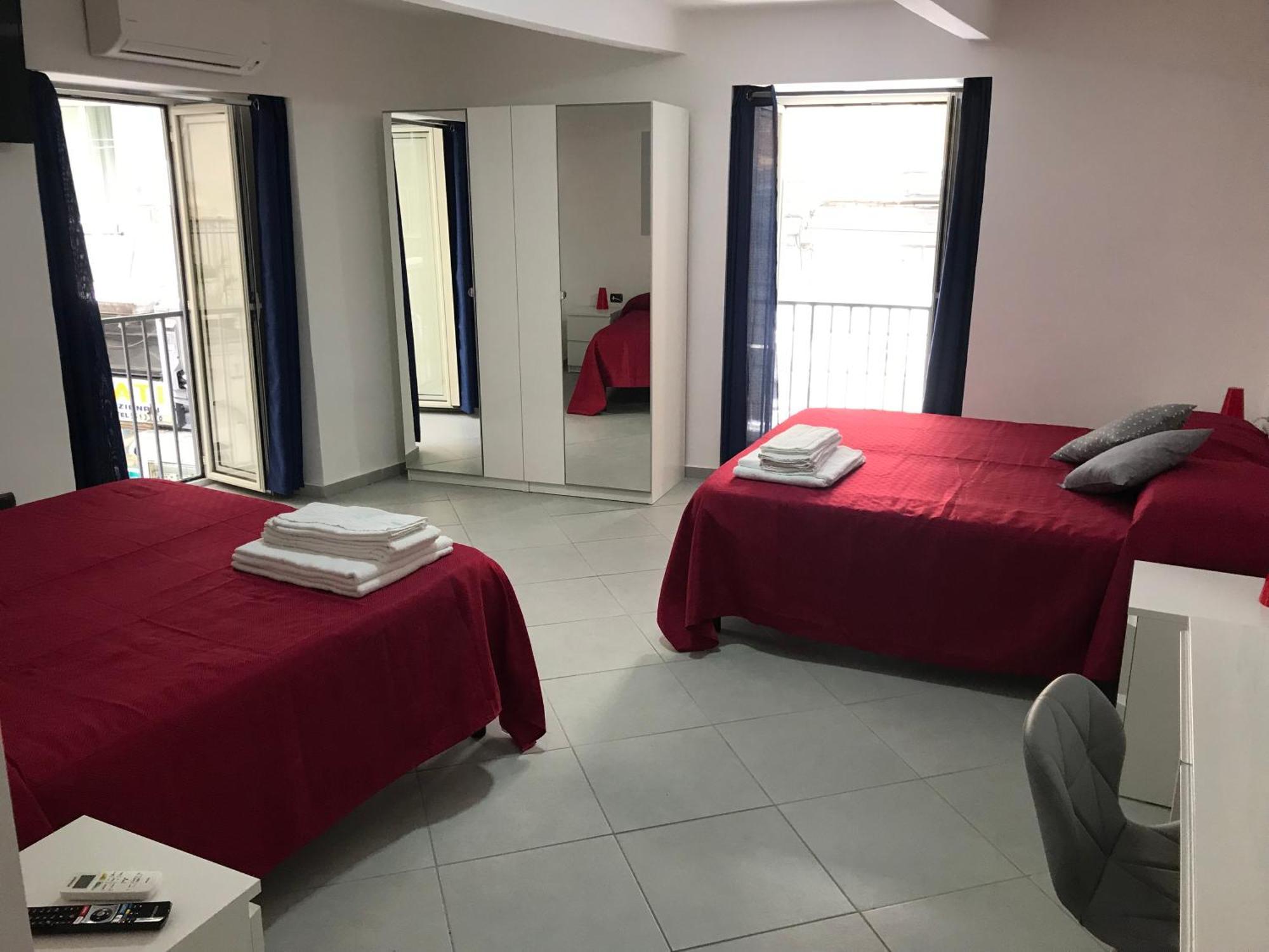 Bed and Breakfast Dilemma Napoli Esterno foto